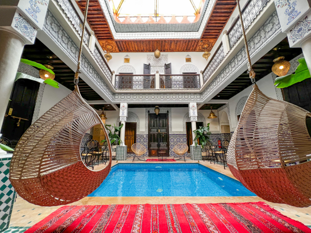 guest house for sale - riad club