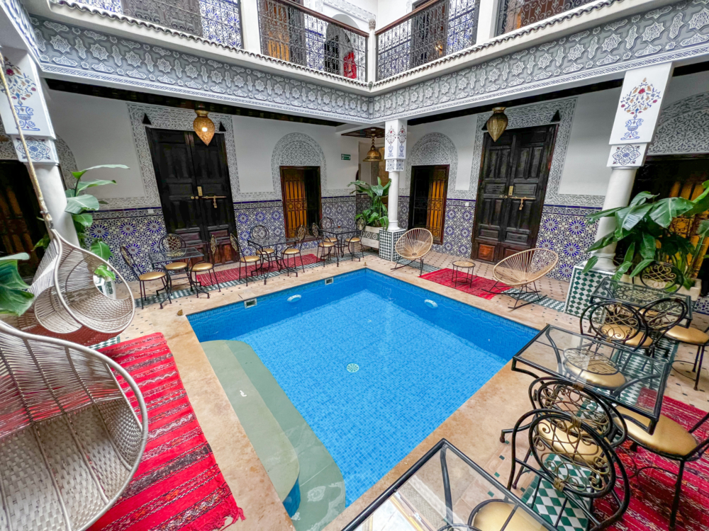 guest house for sale - riad club