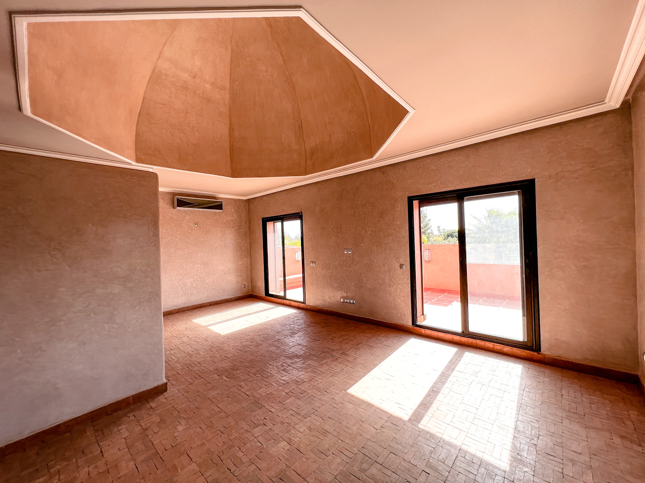 guest house for sale - riadclub.com