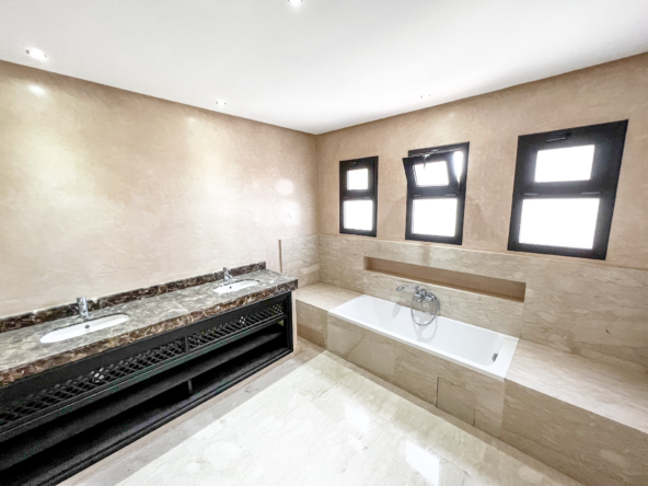 guest house for sale - riadclub.com