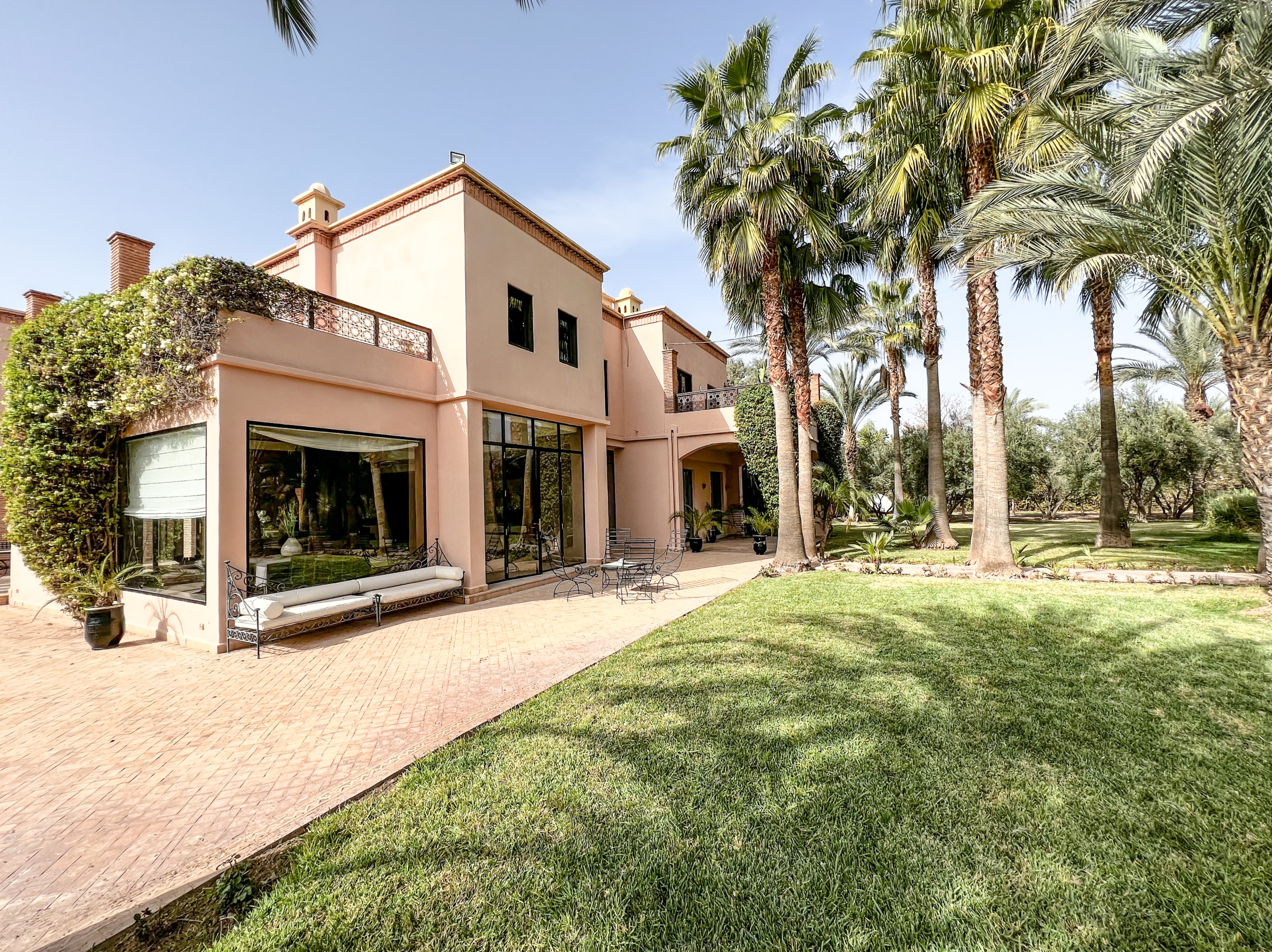 villa for sale - riad club